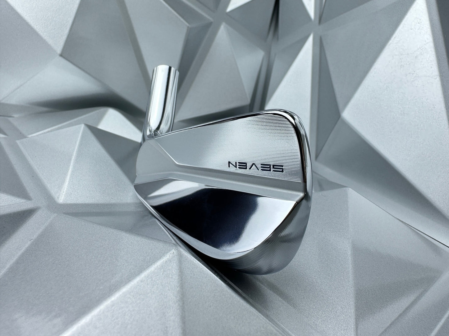 SEVEN Irons MB