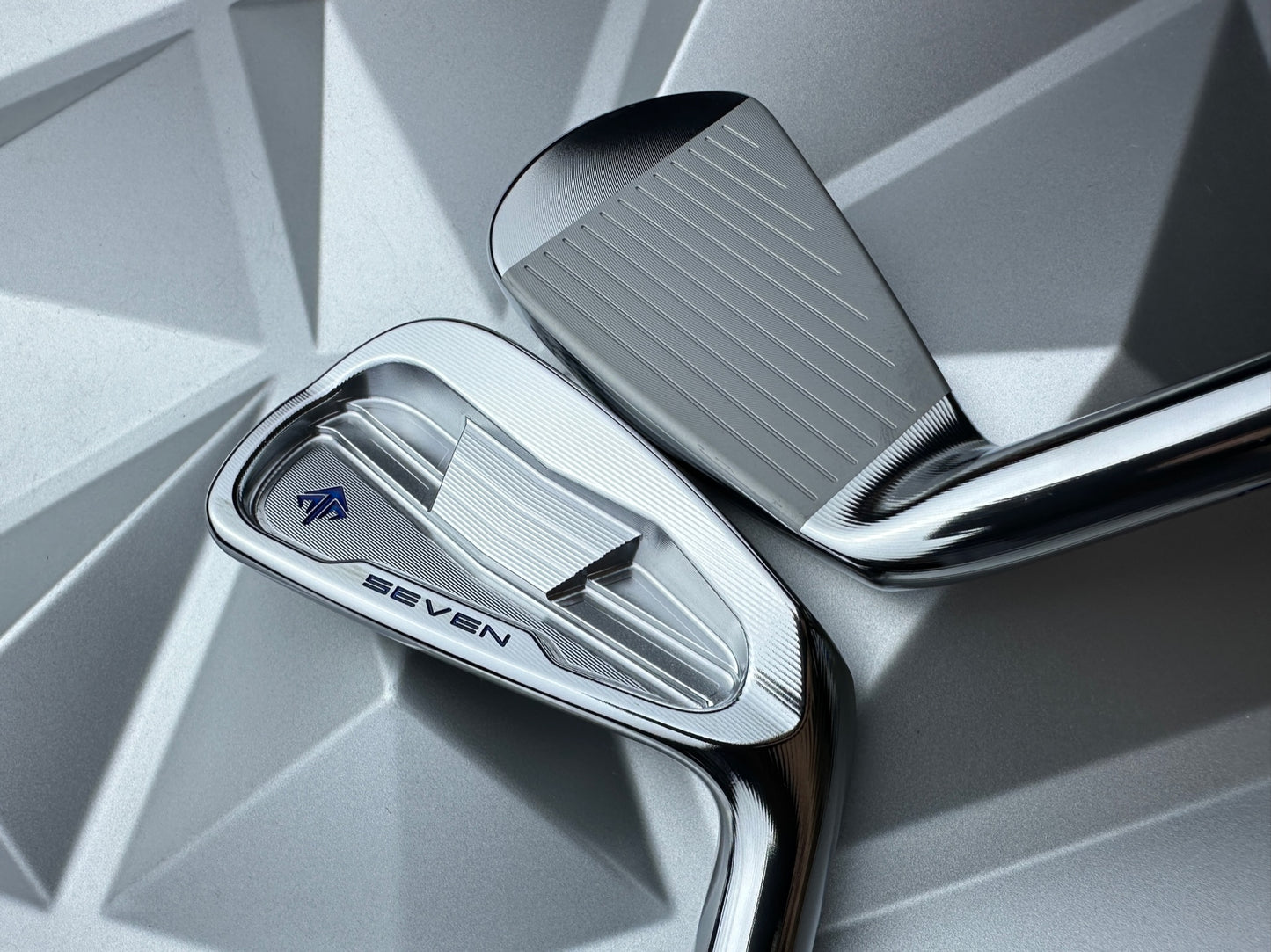 SEVEN Irons CB